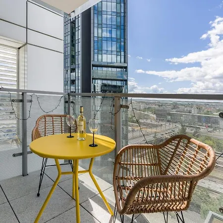 Apartment 14th Floor City Center View Towarowa 37 By Renters *
